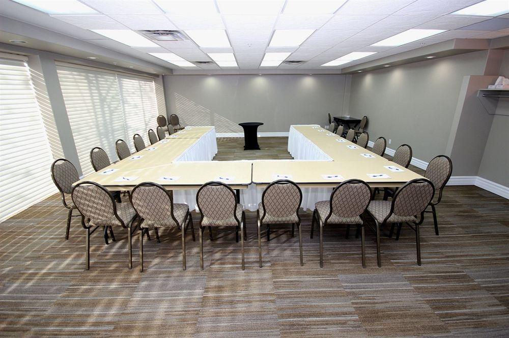 Canterra Suites Hotel Edmonton Esterno foto