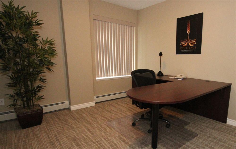 Canterra Suites Hotel Edmonton Esterno foto