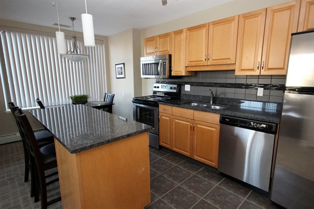 Canterra Suites Hotel Edmonton Esterno foto