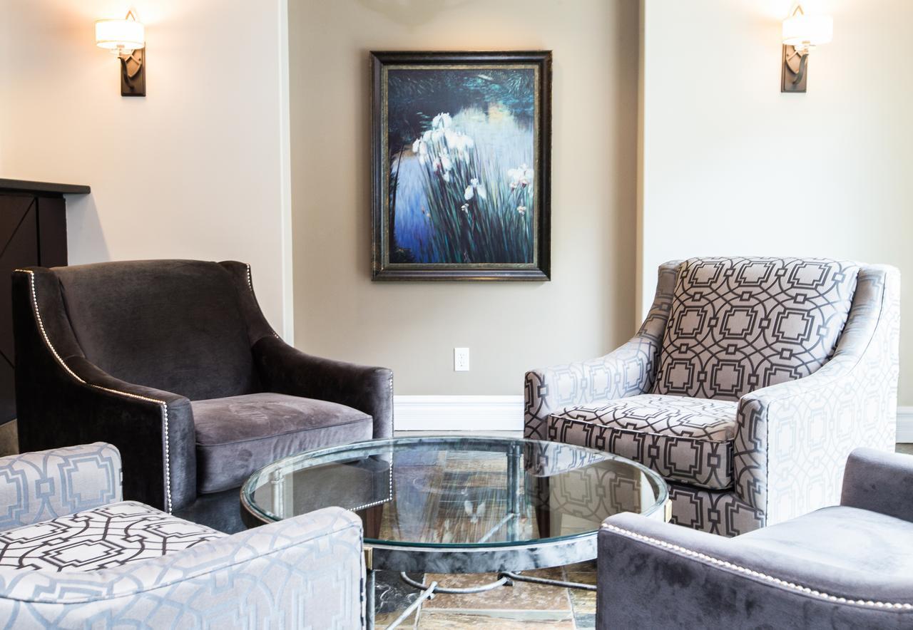 Canterra Suites Hotel Edmonton Esterno foto